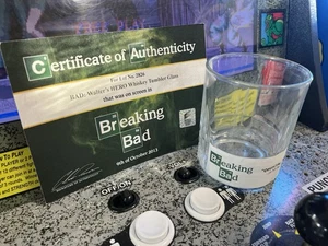 Breaking Bad On Screen Prop Walter White Hero Whiskey Tumbler Glass w/Sony COA - Picture 1 of 13
