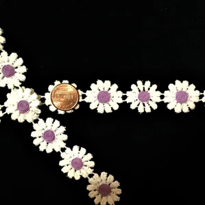 Daisy Lace Trim 100% Cotton 1-inch-Wide White w/ Lilac Center 7 Yds #MC82 - Picture 1 of 2