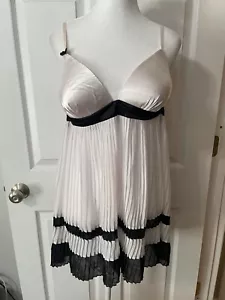 Linea Donatella Baby Doll Womens Size XL Ivory Black Sheer Tulle Trim Bow - Picture 1 of 9