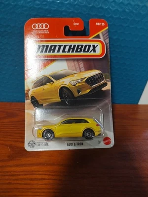Caja de cerillas Audi E-Tron 2025 amarillo 98/125 🆕 Foto 1 de 4