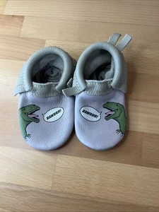 Freshly Picked Toddler Boys Dinosaur Fringe Grey Moccasin Size 5 - Picture 1 of 6