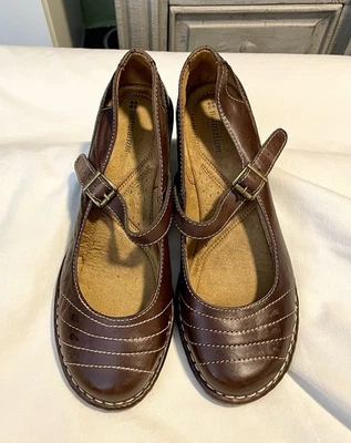 *EUC* NATURALIZER Sanai - Brown- Leather Mary Jane  - Women’s Size 9 - Comfort - Image 1 of 4