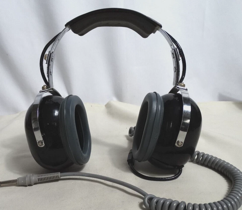 Straightaway David Clark Headset H-133c/A1C Untested - Image 1 of 4