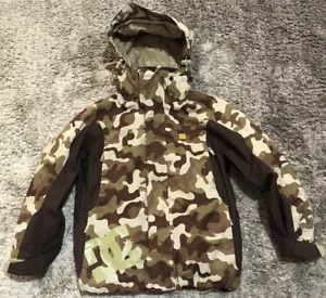 DC Exotex 5000 Snow Ski Jacket Waterproof Windproof Camo Kids S 8 - 10 VGC - A - - Picture 1 of 22