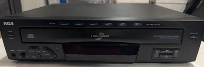 RCA 5 Disc CD Changer - RP-8070C With Remote - WILL NOT OPEN PARTS ONLY!!!!!!!!! - Image 1 of 3