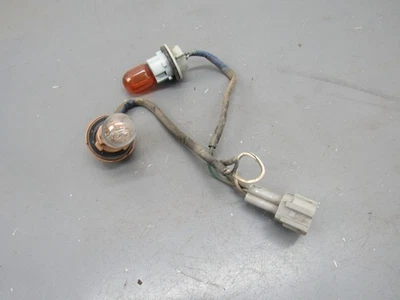 Arnés de señal de giro para parachoques trasero Nissan 350Z enchufes bombilla 2003-2009 OEM Foto 1 de 4