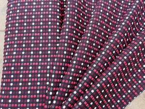 Tessuto moderno metà secolo GEOMETRICO tessuto quadrati nero bianco rosso cotone BTY - Foto 1 di 3