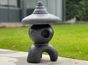Black lantern pagoda statue Concrete pagoda figurine Japanese decoration Gift - Picture 1 of 2