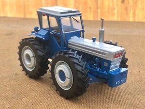 Roadless 120 4WD Tractor. 1/32 scale model with Duncan cab. Britains,Ertl,UH, - Picture 1 of 19