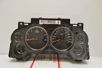 Cuadro de instrumentos velocímetro GMC Sierra 1500 2007-2010 181 k millas S7 005 Foto 1 de 4