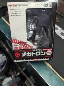 Revoltech Giunto Revolver n.25 Transformers Megatron Figura 120mm NUOVO - Foto 1 di 3