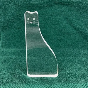 Quebec Artist Guyon Lucite 6" Cat Vintage Minimalism Etched Kitty Decor Art 70s - Picture 1 of 10
