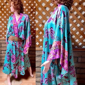 NATORI Black Label Fabulous Seafoam FLORAL Print KIMONO Robe Jacket Size 3X - Picture 1 of 23