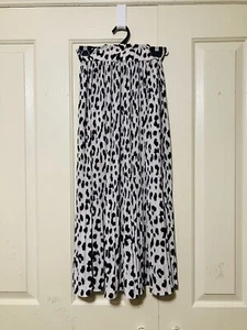 Petal + Pup Leopard Print Crinkle Pleat Midi Skirt Womens Size 6 - Picture 1 of 9