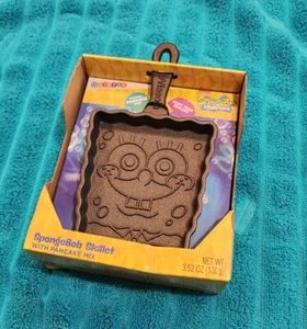 Galarie SpongeBob Pantaloni Quadrati Pancake Ghisa Skillet con Mix NUOVI - Foto 1 di 6