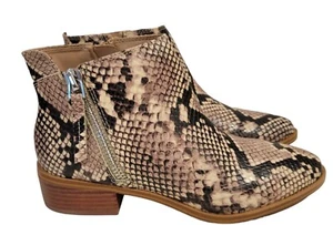 Aldo Ankle Boot Women's Size 8 Snakeskin Beige Black Pointed Side Zip Shoes - Picture 1 of 9