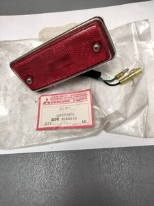 Mopar/Mitsubishi NOS Rr. Side Marker Lamp Assy. Rt. 77-79 Dodge Colt Coupe & Sed - Picture 1 of 2