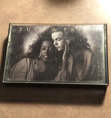 TUCK & PATTI: Love Warriors Cassette Tape  1989  Jazz Pop Guitar Foto 1 de 3