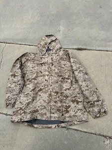 Patagonia AOR1 PCU Level 6 Jacket w/ Hood Extra Large Regular - Picture 1 of 6