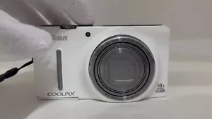 Nikon COOLPIX S9400 18.1MP Compact Digital Camera 90% New Good Condition - Picture 1 of 11