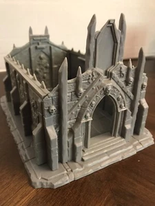 Reaper Bones 28mm Crypt Terrain Dungeons & Dragons Building NO ROOF - Picture 1 of 4