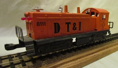 Lionel O Gauge 6-8111 NW-2 Switcher Diesel Detroit Toledo & Ironton (DT&I) Nice - Image 1 of 3