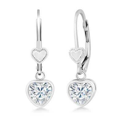 925 Sterling Silver Earrings Near Colorless Heart Shape Moissanite 6mm Foto 1 de 3