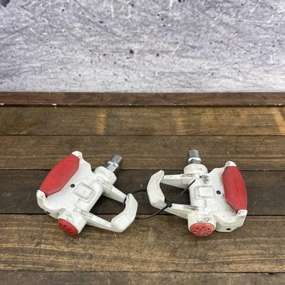 Vintage LOOK ARC White Red Clipless Road Bike Pedals 450g France Cycling Parts - Image 1 of 4