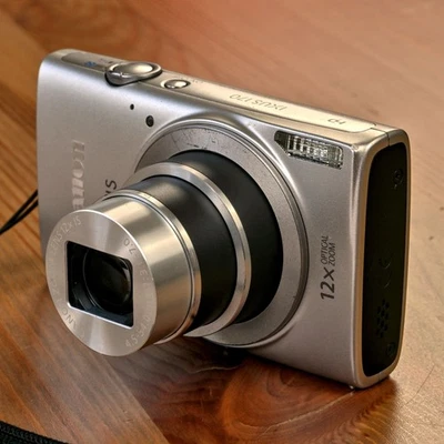 Canon IXUS 170 (20 Megapixel, 12x optischer Zoom) - Bild 1 von 4