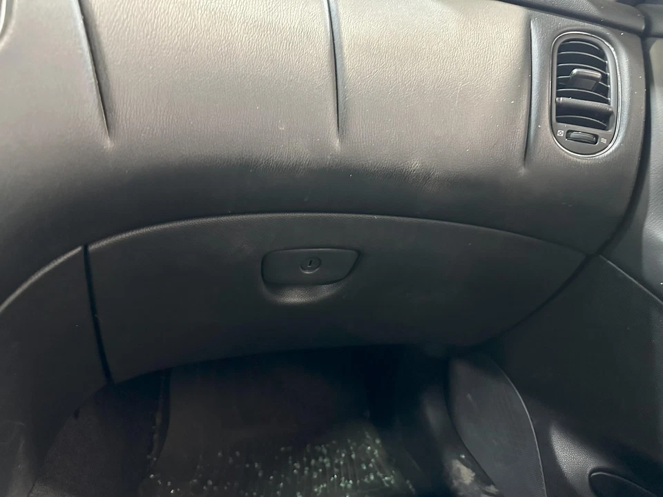 Перчаточный ящик 10 11 12 INFINITI EX35 - Изображение 1 из 2