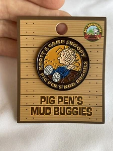 Knotts Berry Farm Pin CAMP SNOOPY 40 YEARS LIMITED LE500 Pig Pen’s Mud Buggies - Picture 1 of 3