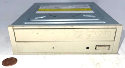 Unidad óptica regrabable Sony NEC Optiarc AD-5170A IDE DVD + RW CD Foto 1 de 3