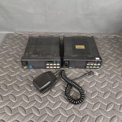 Tait T2000 II Two Way Mobile Transceiver PMR Radio & T2000 Powers On Untested - image 1 of 4