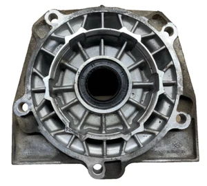 04- 12 GMC CHEVY TRANSFER CASE ADAPTER CASTING #: 24231140 - Picture 1 of 10