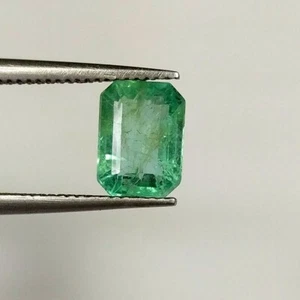 Esmeralda Natural 1.37ct Corte Octágono Bonita Gema Verde Menta Brillo Sin Calentar Sin Tratar - Imagen 1 de 4