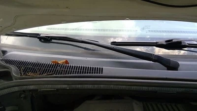 2012 Jeep Grand Cherokee Passenger Side Right Wiper Arm - Изображение 1 из 4