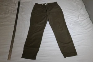 Nine West Pants Adult Size 8 Olive Green Side Zip Skinny Flat Front Womens - Picture 1 of 12