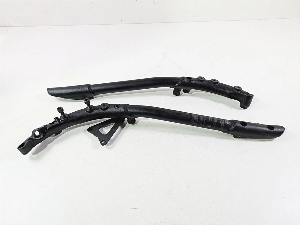 2017 Indian Chieftain Limited Front Frame Down Tube Set 1018969 1018970 - Image 1 of 4