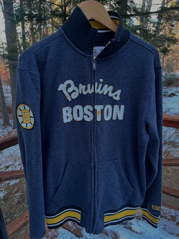 NEW CCM Men's S Boston Bruins Hockey Embroidered Fleece Sweater Zip Jacket Coat Cover
