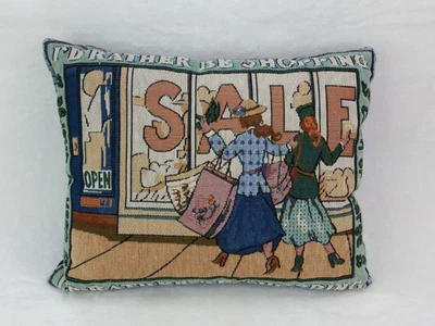 I'd Rather Be Shopping Tapestry Throw Pillow Cottage Cottagecore 购物主题 — 第 1/4 张图片