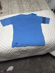 Adidas Originals Junior Boys Adicolor T-Shirt Pulse Blue  Size 13-14 - Picture 1 of 7