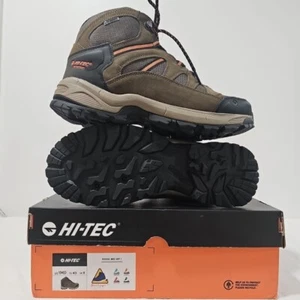hi tec boots WATERPROOF  - Picture 1 of 8