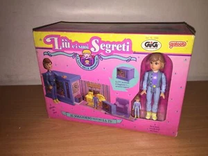 Galoob LIU' and His Secrets Secret Places THE LIVING INSIDE THE TV MIB, 1990 - Picture 1 of 2