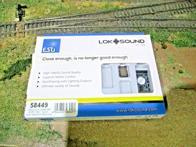 ESU 58449 LokSound V5.0 DCC/MM/SX/M4 Decoder 21 Pin MKL 4 Marklin W/SugarCubeNEW - Image 1 of 4