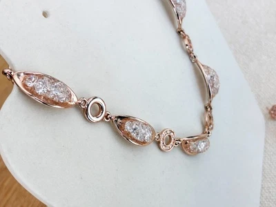 Conjunto vintage de colar e brincos de cristal Swarovski folheados a ouro rosa – estilo pavê - Imagem 1 de 4