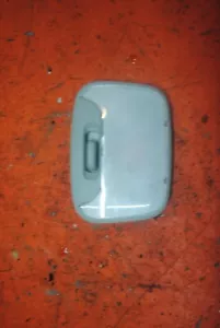 2010 Mitsubishi Outlander Dome Light - Picture 1 of 2