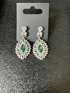 Earrings New Crystal Diamonte Statement Silver And Emerald Earrings - Picture 1 of 2