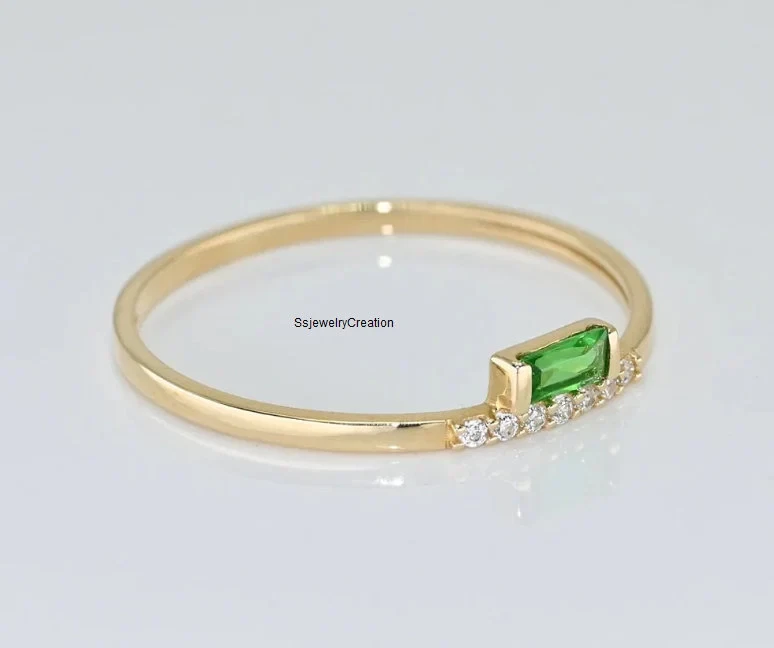 Anillo solitario de piedras preciosas de vidrio esmeralda natural para mujer anillo de plata 925 Foto 1 de 4