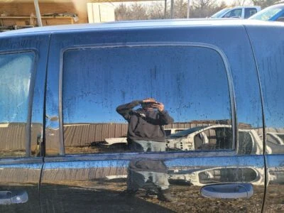 07-09 DODGE RAM OEM MOPAR LH REAR DR GLASS,MEGACAB 198259 - Image 1 of 4