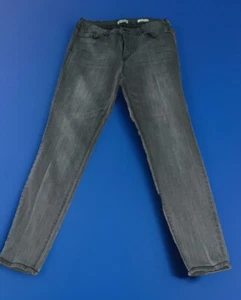 Jessica Simpson Jeans Women's Sz. 12/31 Gray Light Wash Skinny Jeans. High Rise. - Picture 1 of 8